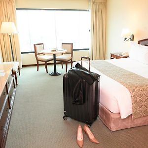 Los Tallanes Hotel & Suites